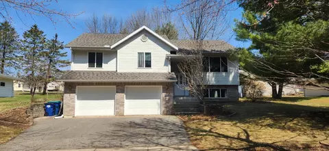 2708 Mary Ann Ln, Wausau, WI 54401