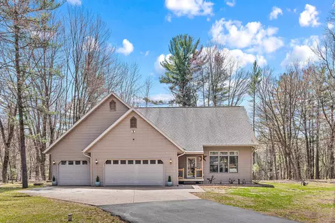 5948 Sarah Cir, Wisconsin Rapids, WI 54494