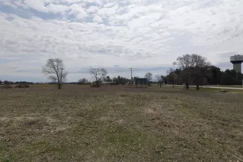3600 Post Rd, Plover, WI 54467