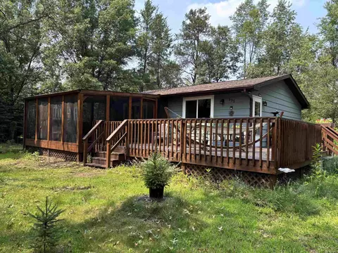 996 Inverness Ct, Nekoosa, WI 54457