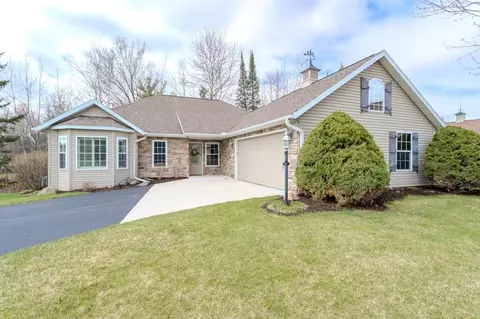 3302 Paris Pl, Weston, WI 54476