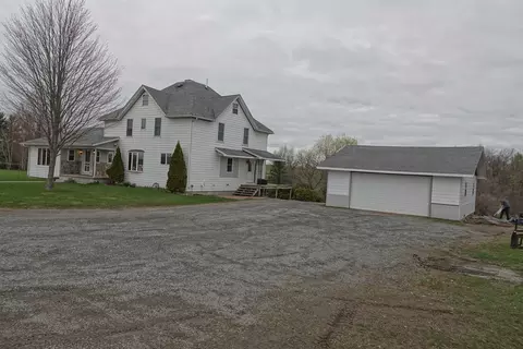 239705 Nehrbass Rd, Athens, WI 54411