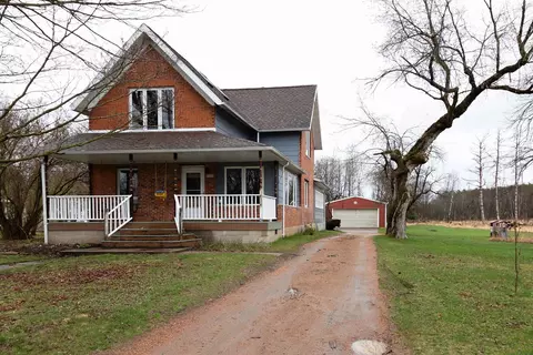 n7658 Pine Street, Eland, WI 54427