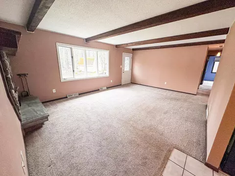 Living - w7865 County Road F, Phillips, WI 54555 photo 7 of 8