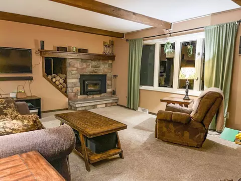 Living - w7865 County Road F, Phillips, WI 54555 photo 3 of 8