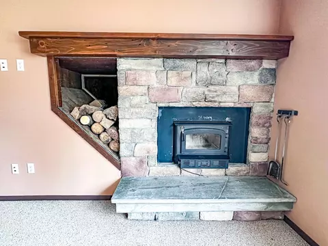 Living - w7865 County Road F, Phillips, WI 54555 photo 5 of 8
