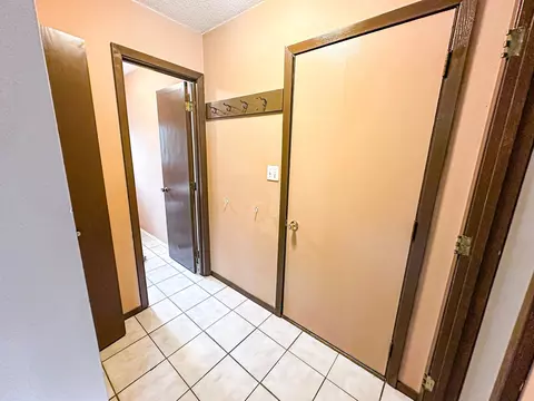 Entry Way - w7865 County Road F, Phillips, WI 54555 photo 1 of 2