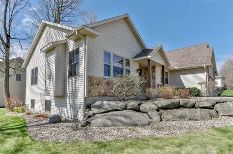 Exterior - 3111 Warwick Dr, Weston, WI 54476 photo 4 of 8