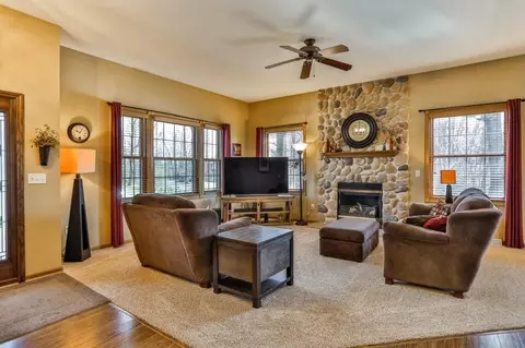 Living - 3111 Warwick Dr, Weston, WI 54476 photo 1 of 7
