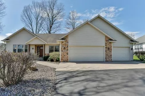 Exterior - 3111 Warwick Dr, Weston, WI 54476 photo 2 of 8