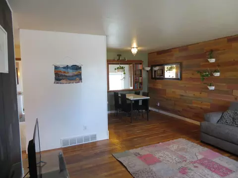 1709 E 8th St, Merrill, WI 54452 photo 2