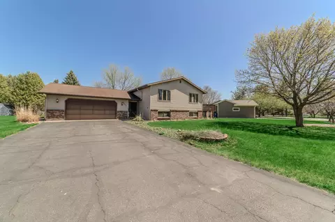 225925 Bluegill Ave, Wausau, WI 54401