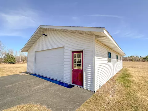 1 N8556 Substation Rd, Phillips, WI 54555 photo 5