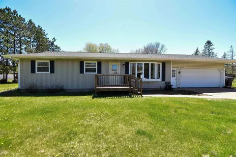 1020 Lakewood Ln, Wisconsin Rapids, WI 54494
