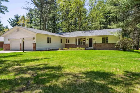 5520 Barberry Dr, Wisconsin Rapids, WI 54494