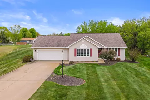 2830 Brahmstead Cir, Wisconsin Rapids, WI 54494