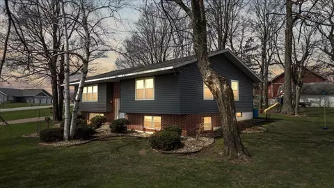 912 S 3rd Ave, Edgar, WI 54426