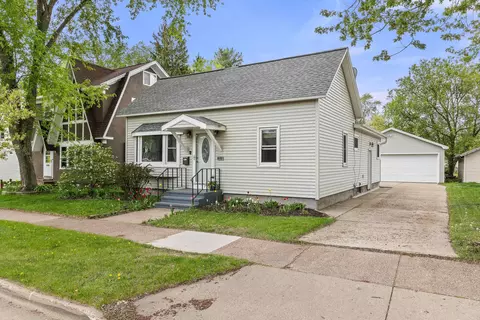 1518 Illinois Ave, Stevens Point, WI 54481