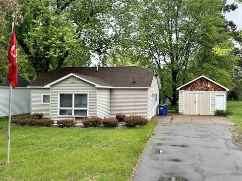 3721 Carl St, Wausau, WI 54403