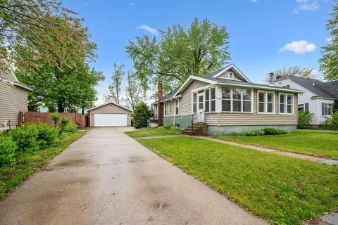 478 Dewey St, Wisconsin Rapids, WI 54494