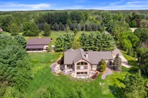 8233 Rolling Hills Rd, Custer, WI 54423