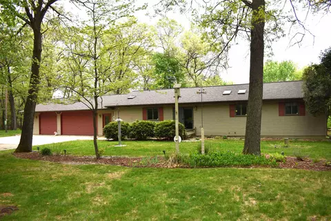 1452 11th Ave, Friendship, WI 53934