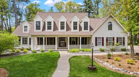 3224 Parkwood Dr, Stevens Point, WI 54481