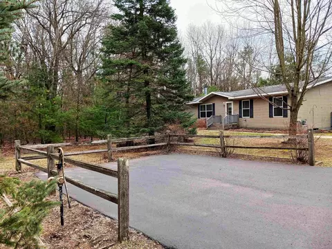 834 Church Ave, Nekoosa, WI 54457