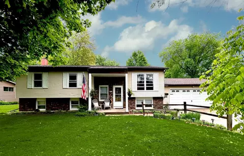 2621 Golf Course Rd, Wisconsin Rapids, WI 54494