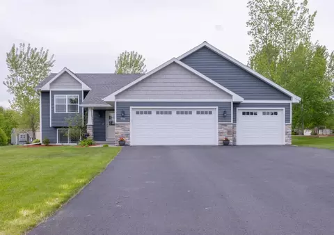 934 Windwood Dr, Kronenwetter, WI 54455