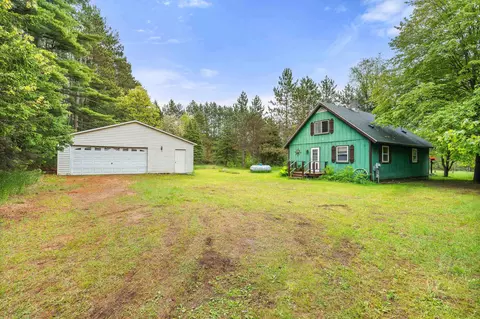 10533 2nd Ave, Almond, WI 54909