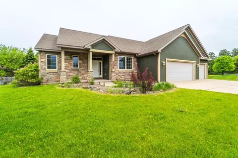 2370 Burton Ave, Kronenwetter, WI 54455