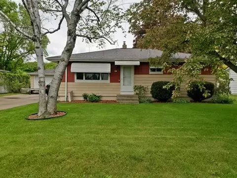 221 W 27th St, Marshfield, WI 54449