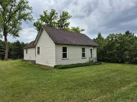 n3922 11th Avenue, Hancock, WI 54943