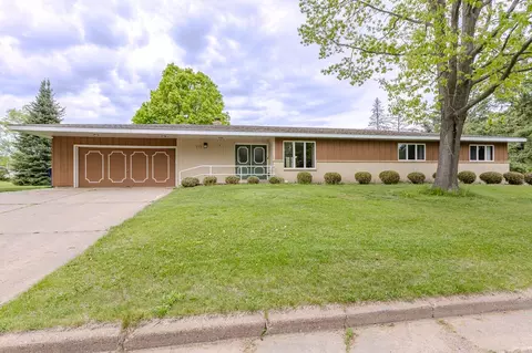 419 E Beech St, Edgar, WI 54426