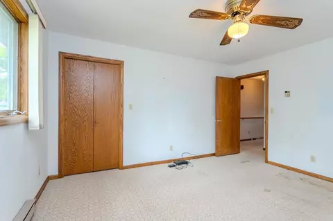 Bedroom - 419 E Beech St, Edgar, WI 54426 photo 2 of 10