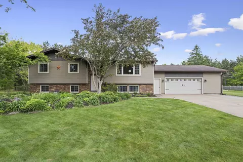 630 Coventry Dr, Plover, WI 54467