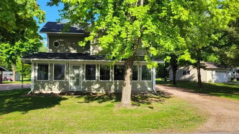 n681 Center Street, Phlox, WI 54464