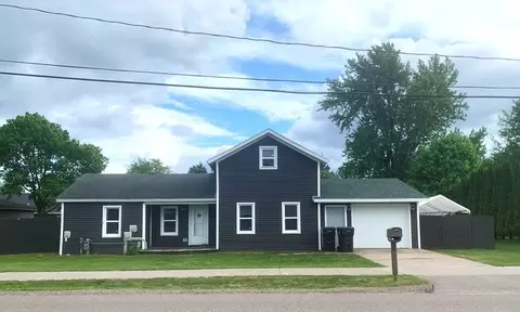 2811 Willow Dr, Plover, WI 54467
