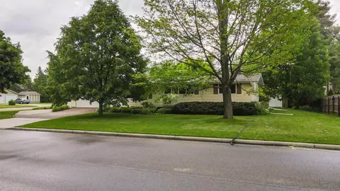 711 S 18th Ave, Wisconsin Rapids, WI 54495