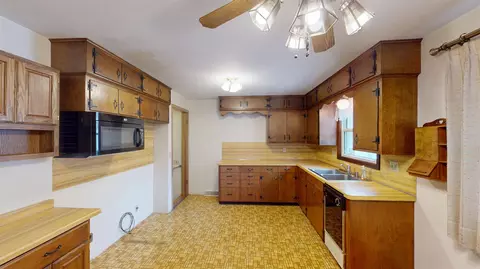 Kitchen - 1324 E 8th St, Marshfield, WI 54449 photo 2 of 5
