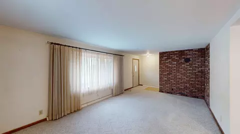 Living - 1324 E 8th St, Marshfield, WI 54449 photo 3 of 5