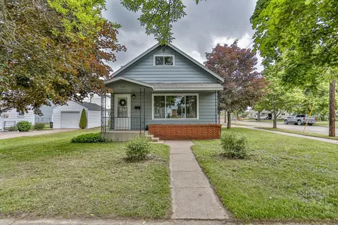 1101 N 1st Ave, Wausau, WI 54401