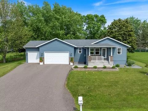 907 N Schmidt Ave, Marshfield, WI 54449
