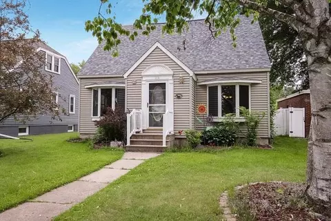 1111 S Cedar Ave, Marshfield, WI 54449
