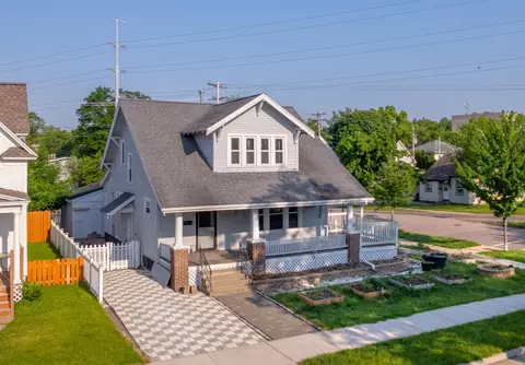 602 S 5th Ave, Wausau, WI 54401