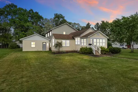 2833 Blaine St, Stevens Point, WI 54481