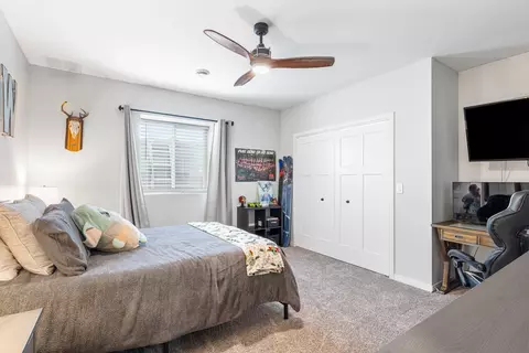 Bedroom - 650 W Silverleaf Ct, Plover, WI 54467 photo 6 of 6