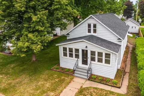 340 Island Ave, Port Edwards, WI 54469