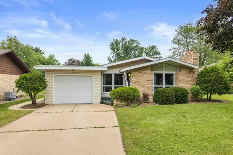 2908 Prais St, Stevens Point, WI 54481